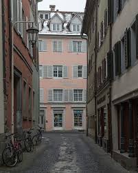 Finde 59 angebote für wohnungen zum verkauf in konstanz, kreis konstanz zu bestpreisen, die günstigsten immobilien zum verkauf ab € 61.000. 2 Zimmer Wohnung Zu Vermieten Inselgasse 11 78462 Konstanz Kreis Konstanz Mapio Net