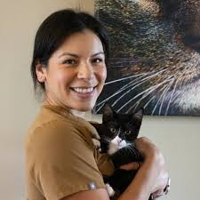 It's Veterinary Technician Week, and we're celebrating the skilled  professionals who care for animals with expertise, empathy, and heart. 💛  Meet Veronica Rivas, one of HSSV's incredible Registered Veterinary  Technicians. From helping