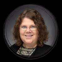 Dora Floyd's Instagram, Twitter & Facebook