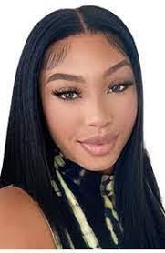 Bianca Parham's Instagram, Twitter & Facebook