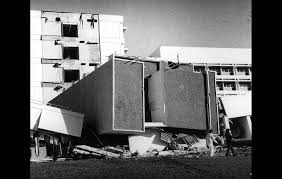 News From California The Nation And World Los Angeles Times Los Angeles Earthquake Sylmar Los Angeles History