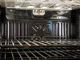 Is the fan on your oven continuing to operate after you've finished cooking your food? Monogram Zet1phss Electric Single Wall Oven Review Reviewed