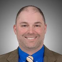 Dan Aring's Instagram, Twitter & Facebook