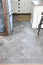 peel and stick floor tile in the
