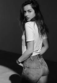 Ana de armas photoshoot by pepe botello, 2013. Ana De Armas