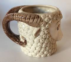 Vtg Qq Figural Lamb Sheep Ram Face Mug Very Cute 15 99 Picclick Ceramics Pottery Mugs Clay Mugs Pottery Mugs
