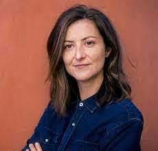 Aurelia Oliver's Instagram, Twitter & Facebook