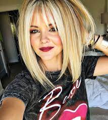 Fantastic Photographs Balayage Hair Blonde Lob Concepts Summer S As You Go Along And Each Of Our Idea In 2021 Blonde Hair With Bangs Blonde Bob Hairstyles Hair Styles