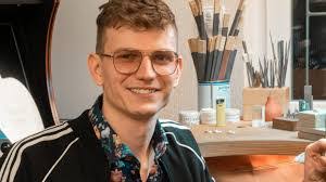 Paul Lennard's Instagram, Twitter & Facebook