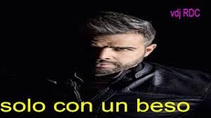 Llévame despacio que no hay prisa bm ve dejando en mi camisa una ruta de besos g que me lleve al mismo cielo d a ay! Descargar Mp3 De Daniel Santacruz Solo Con Un Beso Gratis Caletamp3 Org