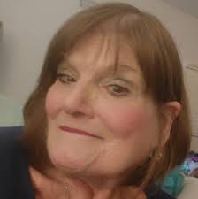 As you know I'm friends with lovely @thebodycoach and I saw him post these  7 stretches that apparently changed his life so I figured if he was raving  about them that much