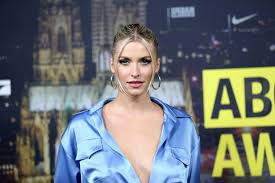 Usher hosted tonight's 2021 iheartradio music awards, featuring appearances from ariana grande, the weeknd, demi lovato and more. Lena Gercke Attends The About You Awards 2021 At The Central Hub In The Mmc Studios In Cologne Germany 200521 6