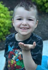 Chattanooga car enthusiasts event with bake sale and auction