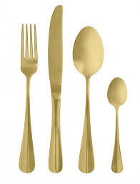 Couverts Pour Table De Fete Ensemble De Couverts Couverts Dores Couvert