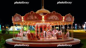 ル・ミュゼ・デザール・フォラン / le musee des arts forains. ãƒ¡ãƒªãƒ¼ã‚´ãƒ¼ãƒ©ãƒ³ãƒ‰ ã‚¤ãƒ©ã‚¹ãƒˆç´ æ 2821061 ãƒ•ã‚©ãƒˆãƒ©ã‚¤ãƒ–ãƒ©ãƒªãƒ¼ Photolibrary
