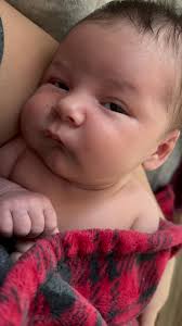 Does anyone else know if this is normal? I have a appointment for next week  for his 4 week check up but should I take him to the ER idk if it’s maybe a  seizure iv never seen one it’s not the first ...