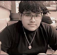 Fifteen years ago Justin Chapa and Caleb Perez showed up with their little  guitars at Pepe's