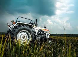 At First Glance It Looked Like An Artist S Portrayal Of Our Tractor All That Power And Efficiency Packed Into Tractors Tractor Manufacturers Monster Trucks