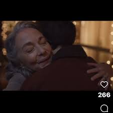 Chevy director's cut with Gillian and Simone bringing their magic 💫💫  @repost @laurensick I got so excited about Valentine's Day (everyone go see  Heart Eyes, in theaters now!) that I almost forgot