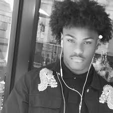 Next level #melanin . #teen #blackboygoneviral #teenmodel #footballplayer  #sixteencomingsoon