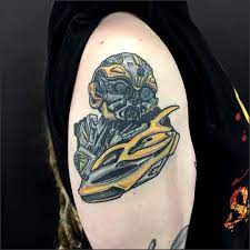 37 transformer tattoos ranked in order of popularity and relevancy. Jethro Wood Healed Bumblebee On Paula Mcmaggoty7 Doggett Done