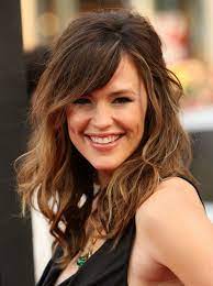 Found The Best Bangs For Every Face Shape According To Experts Long Face Hairstyles Thick Hair Styles Medium Length Hair Styles