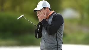 How to correctly grip the golf club. Uncomfortable Mcilroy Struggling To Get A Grip