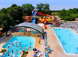 Avis Et Photos De La Piscine De L Camping Capfun Lac De Ribou Tripadvisor