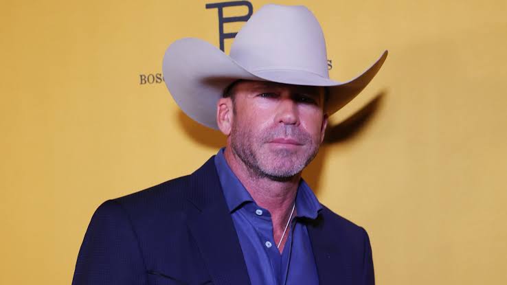 Taylor Sheridan Candid About TV Critics, Paramount, Hollywood Execs