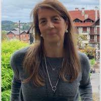 90+ perfiles de «Raquel Romano»