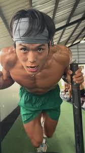 A happy Workoutshop 😆 🏋️🍚🏊‍♂️🏖️