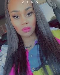 Loren Phillips's Instagram, Twitter & Facebook