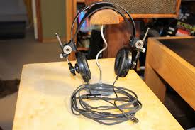 The simplest diy headphone stand project ,that you can make with a single piece of wood to hang your headphone under the desk shelf. The Diy Headphone Stand Thread