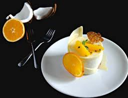 White Chocolate Passion Fruit Entremet Tort Cu Mousse De Ciocolata Alba Si Fructul Pasiunii