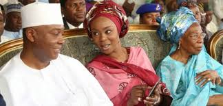 Accused of using kwara state money in buying ikoyi properties. Bukola Saraki Biography Children Wife Education And Other Facts