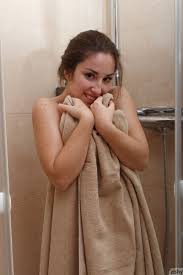 Mireia Cabello in the Shower