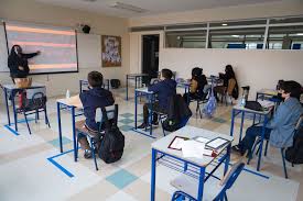 Está basada en el instructivo que fue comunicado por el gobierno este domingo. Figueroa Asegura Que Cambios Al Plan Paso A Paso Incorporaran Noticias Relevantes Respecto Al Sistema Educacional La Tercera