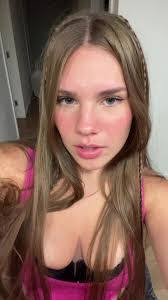 Dara Boyd's Instagram, Twitter & Facebook