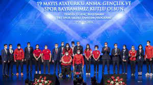 Trt spor 2'nin test yayınlarının sona ermesiyle sporseverlerin hayatına giren trt spor yıldız trt spor yıldız'ın twitter üzerinden paylaştığı tanıtım videosunda türkiye'nin yeni nesil, olimpik spor. Trt Nin Yeni Kanali Trt Spor Yildiz Tanitildi Trt Haber Foto Galeri