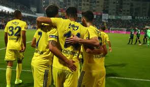 Horozun evdeki yenilgi serisi 3 maça çıktı. Denizlispor Fenerbahce Maci Kac Kac Bitti Golleri Kim Atti