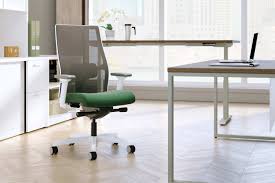 Three adjustable back heights, two seat sizes and four arm styles fit the 5th to the 95th percentile. Ignition Hon Office Furniture