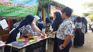 Rakit pc lab sekolah 3 jutaan 2019. Smplabupicibiru Bdg Smplabupicibiru Twitter