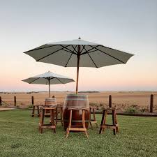 Sol_barn is one of the millions playing, creating and exploring the endless possibilities of roblox. Dgwem0zt Oe1um