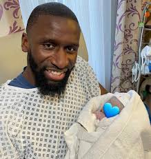 Antonio rüdiger (born 3 march 1993) is a german footballer who plays as a centre back for british club chelsea. Antonio Rudiger Facebook