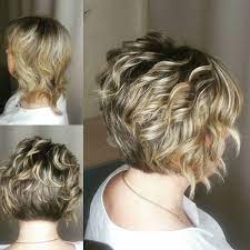 Klassischer strukturierter bob mit seitenscheitel für. Bob Damen Frisuren 2021 Bob Frisur Kurzer Nacken Bob Frisur Bob Frisur Hinten Kurz Vorne Lang
