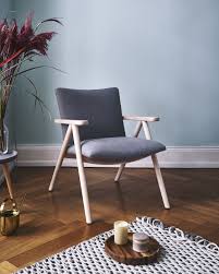 A skelton stands guard outside the door. Andas Nordic Interior Auf Otto De Inneneinrichtung Stuhl Design Niehoff Sitzmobel