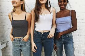 United kingdom's online store free shipping for orders over £100 we only ship. Brandy Melville Is The Corporate Manifestation Of A Mean Girl The Flintridge Press