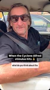 They all do it! 🔥🇦🇺 P.S. Check out my YouTube channel if you get the  chance! #comedyskit #comedyskits #comedydirect #aussiesofig  #aussieaussieaussie #aussielife #aussielover #aussiemums