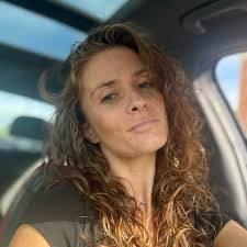 Creekside Bar and Grill hiring servers, bartenders, more