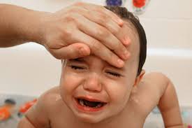 Aplicativos disponível no google play baixar na app store baixar na microsoft. Caso De Menino Que Morreu Apos Compressa De Alcool Para Baixar Febre Revela Riscos Do Procedimento Noticias R7 Saude